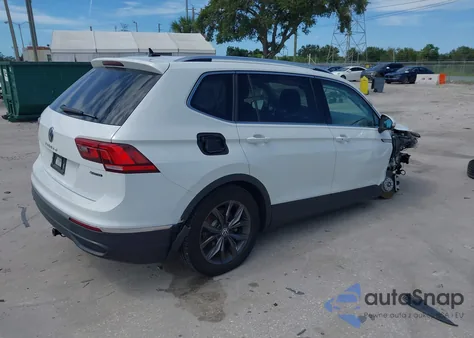 2024 Volkswagen Tiguan 2.0T Se/2.0T Wolfsburg Edition из США, поврежденный, VIN 3VV2B7AX9RM030651